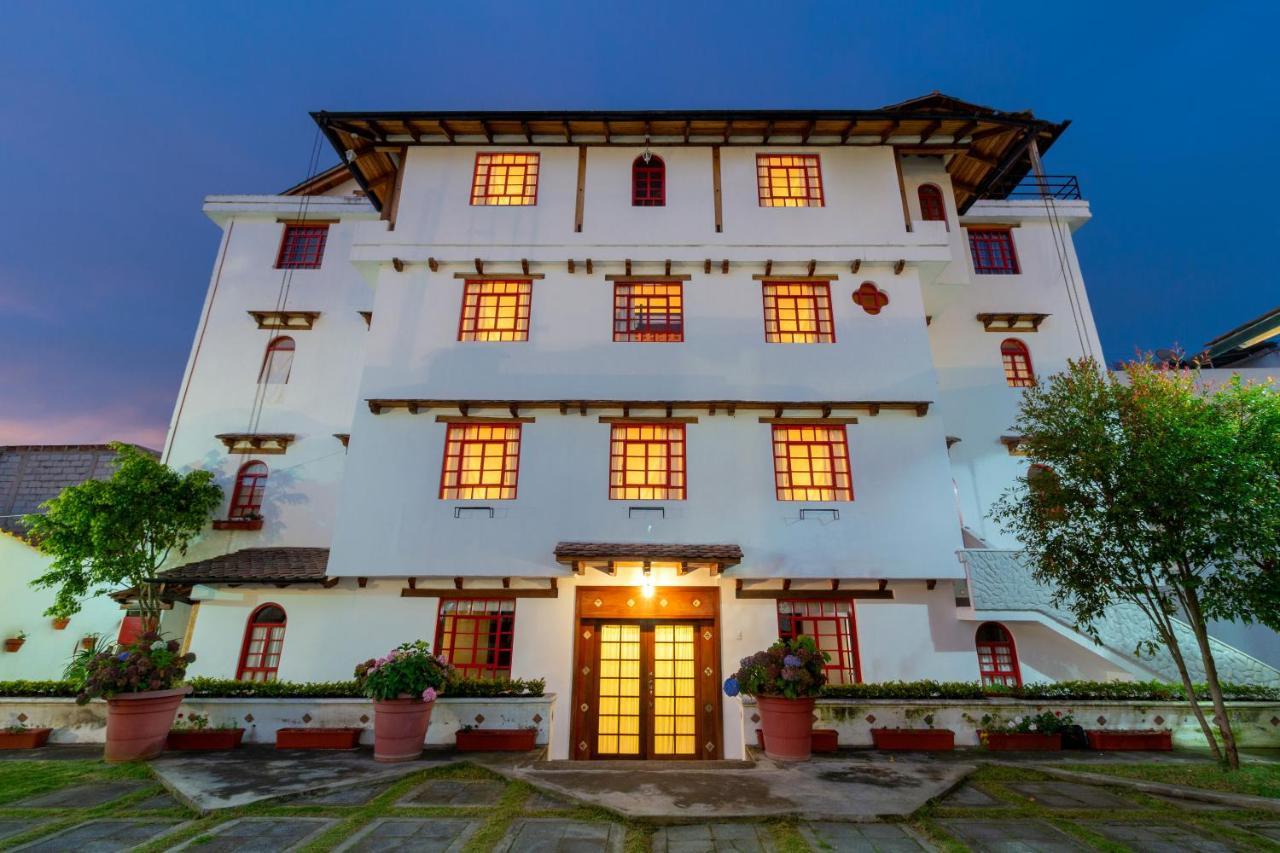 Acoma Hotel Otavalo Buitenkant foto