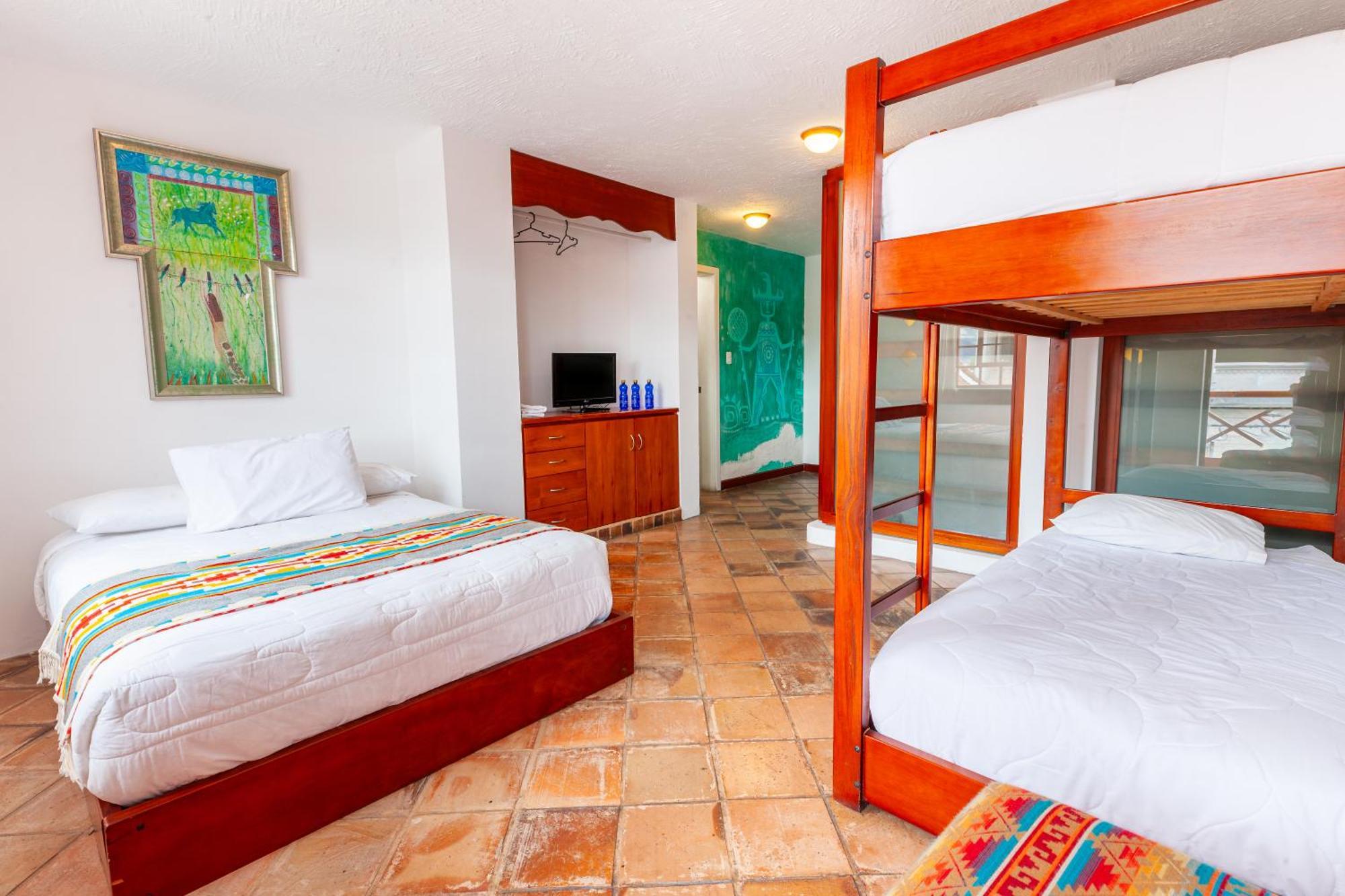 Acoma Hotel Otavalo Buitenkant foto