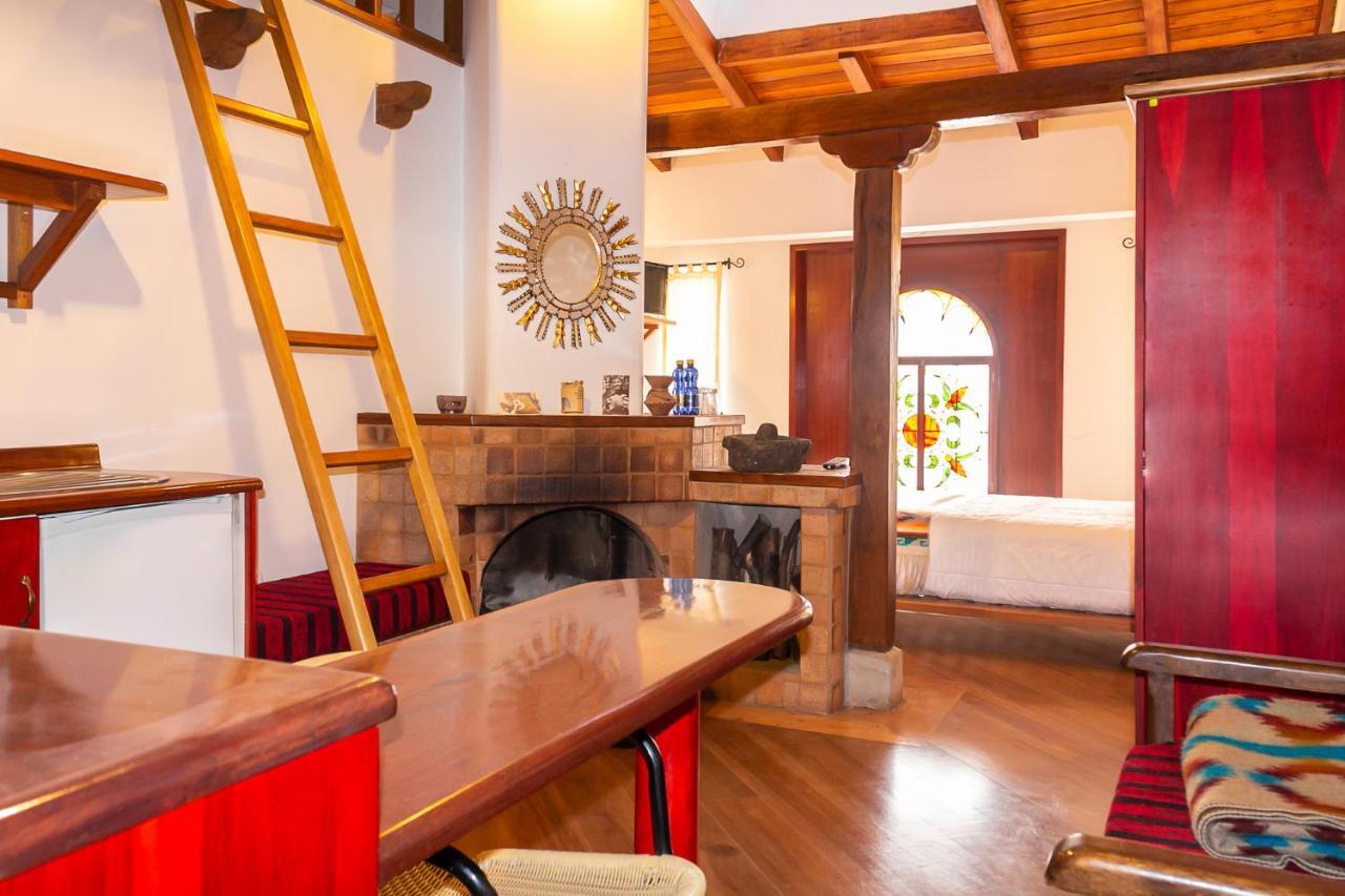 Acoma Hotel Otavalo Buitenkant foto